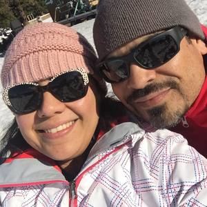 Meet your Posher, L-marie